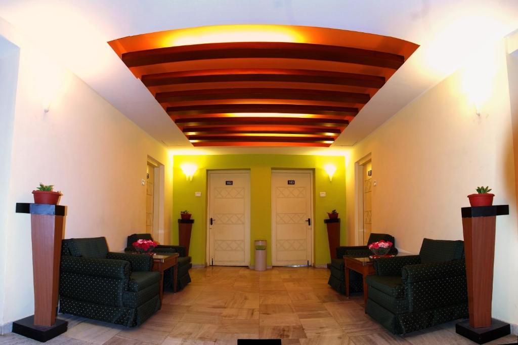 Hotel Jai Кодайканал Экстерьер фото